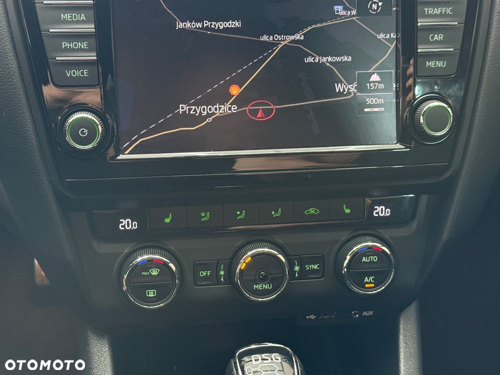 Skoda Octavia 2.0 TDI DSG RS - 26