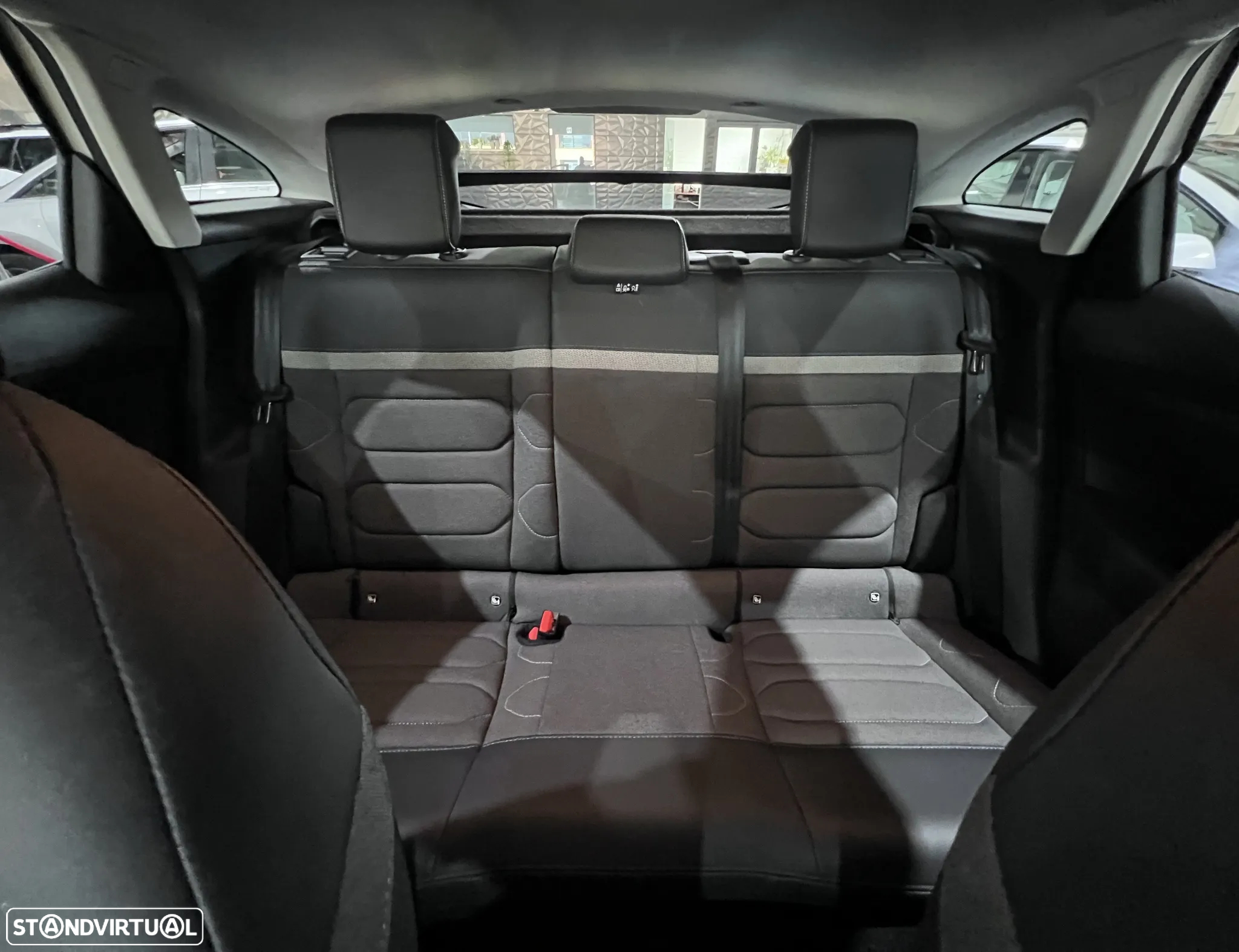 Citroën C4 1.2 PureTech Shine - 7