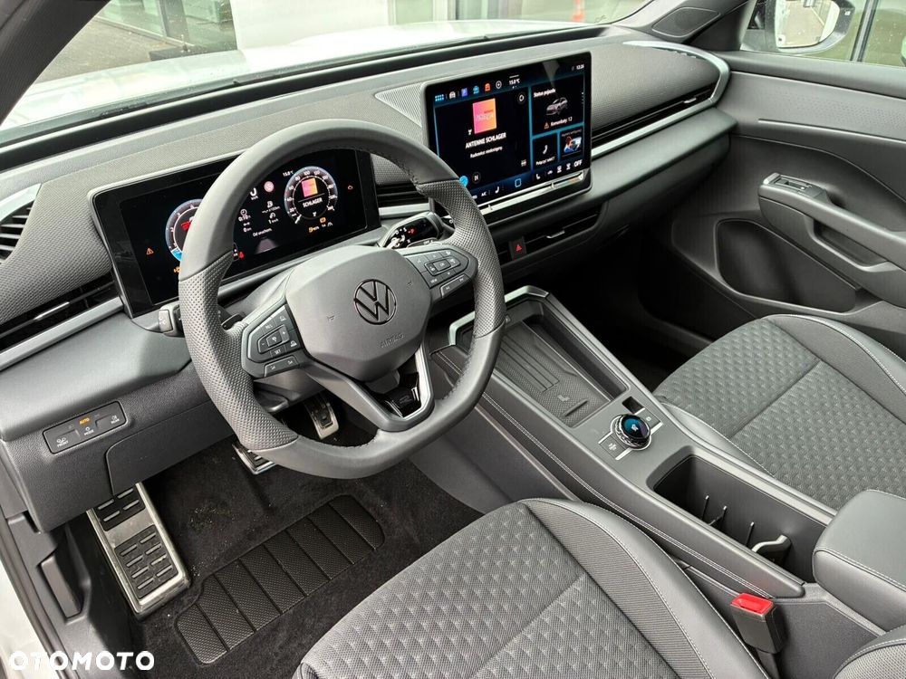 Volkswagen T-Roc - 5