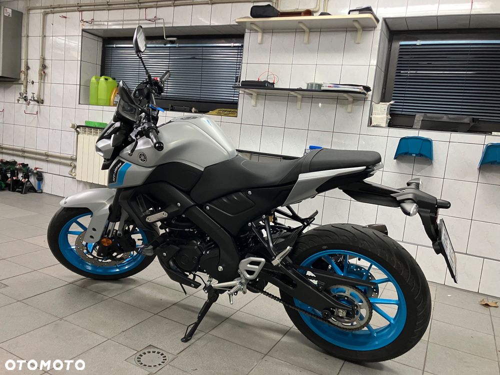 Yamaha MT - 3