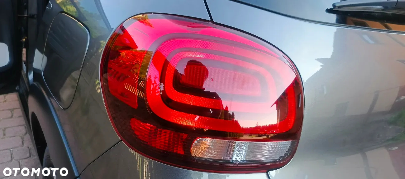 Citroën C3 1.2 PureTech Shine - 17