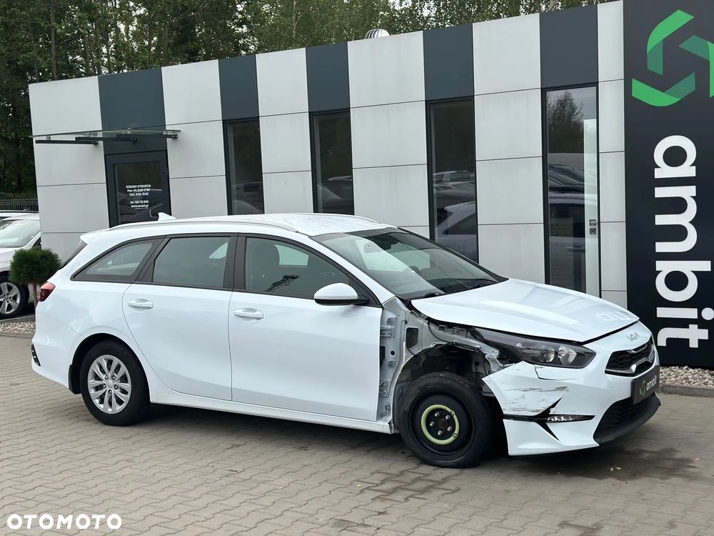 Kia Ceed - 1