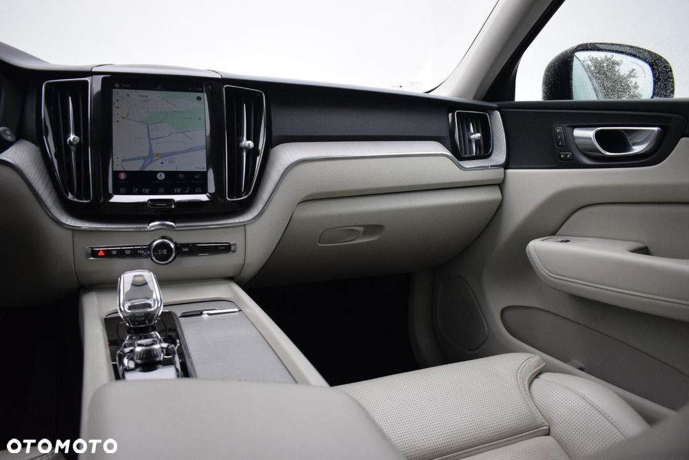 Volvo XC 60 - 17