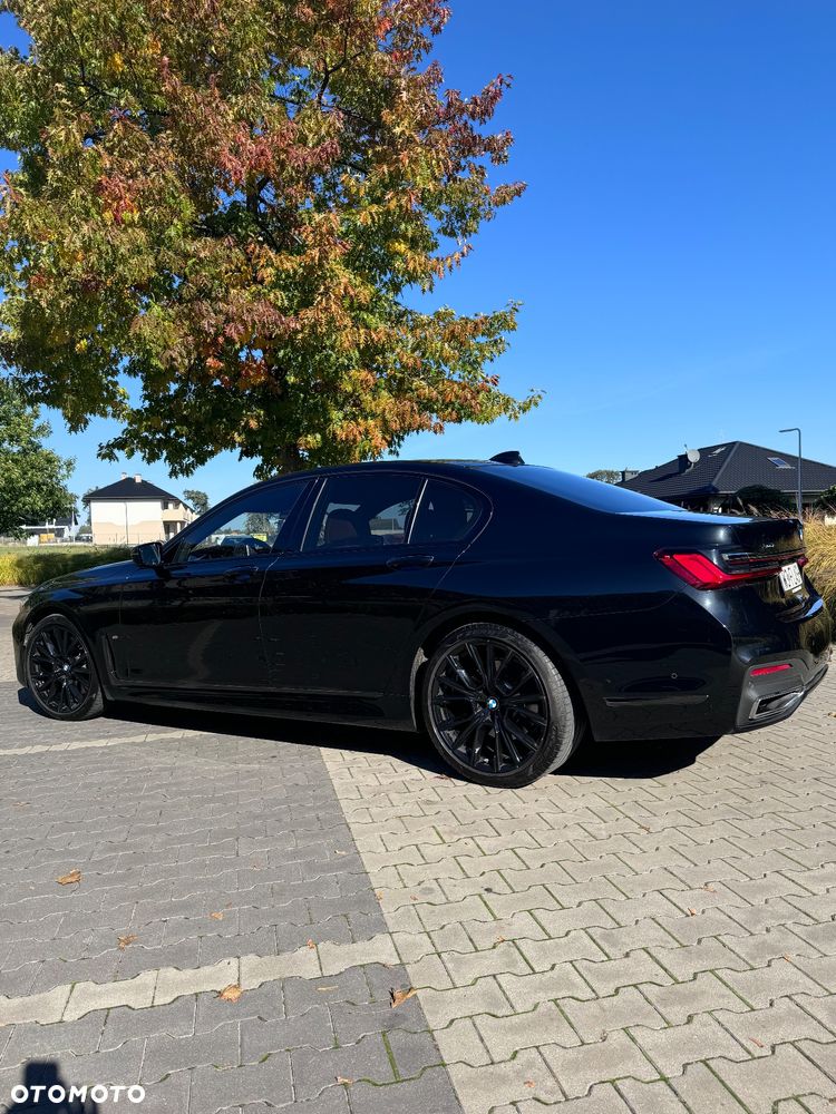 BMW Seria 7 750d xDrive sport - 16
