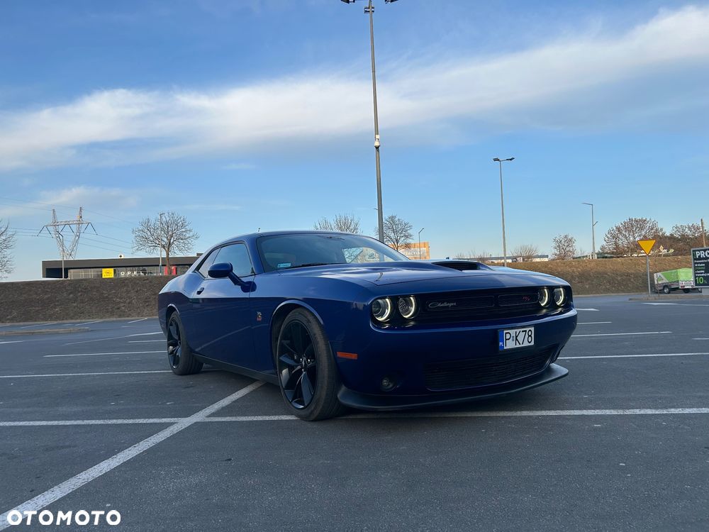 Dodge Challenger 6.4 Scat Pack - 5