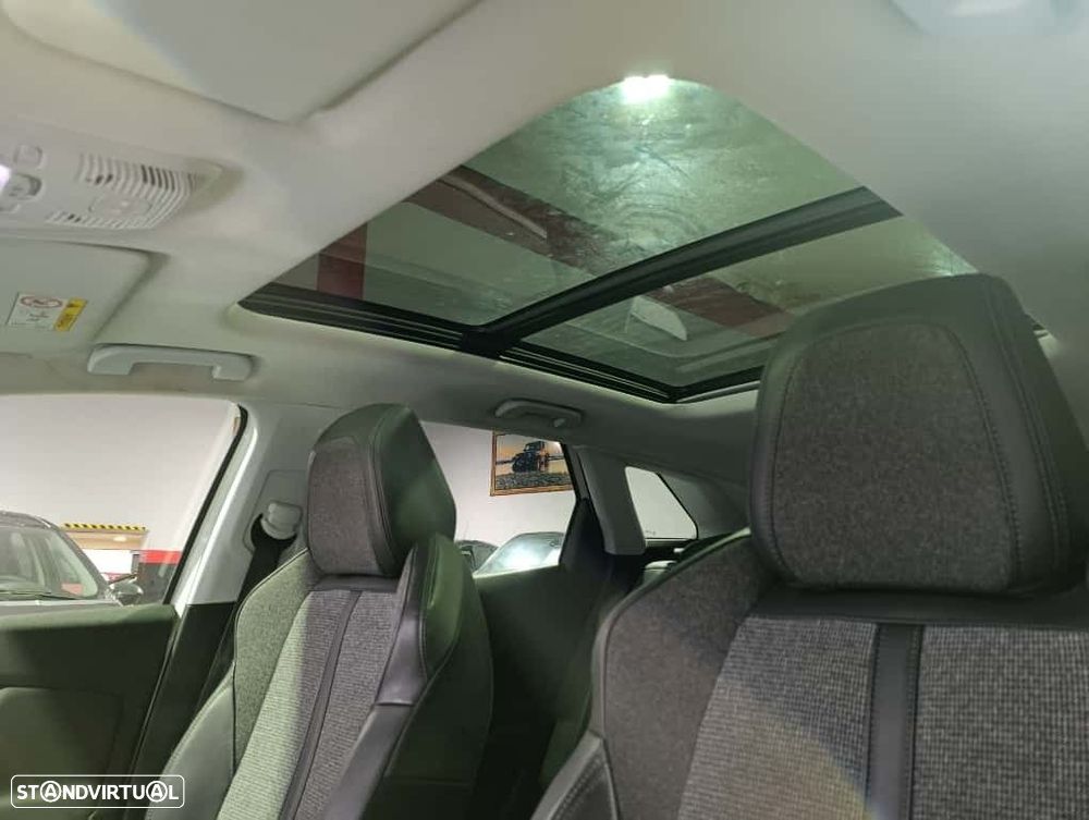 Peugeot 3008 1.2 PureTech Allure EAT8 - 14