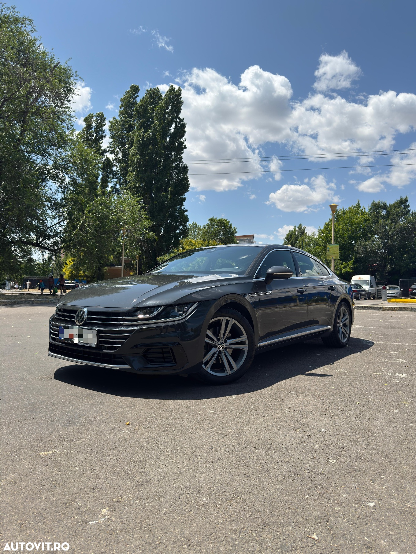 Volkswagen ARTEON 2.0 TDI DSG 4Motion R-Line - 4