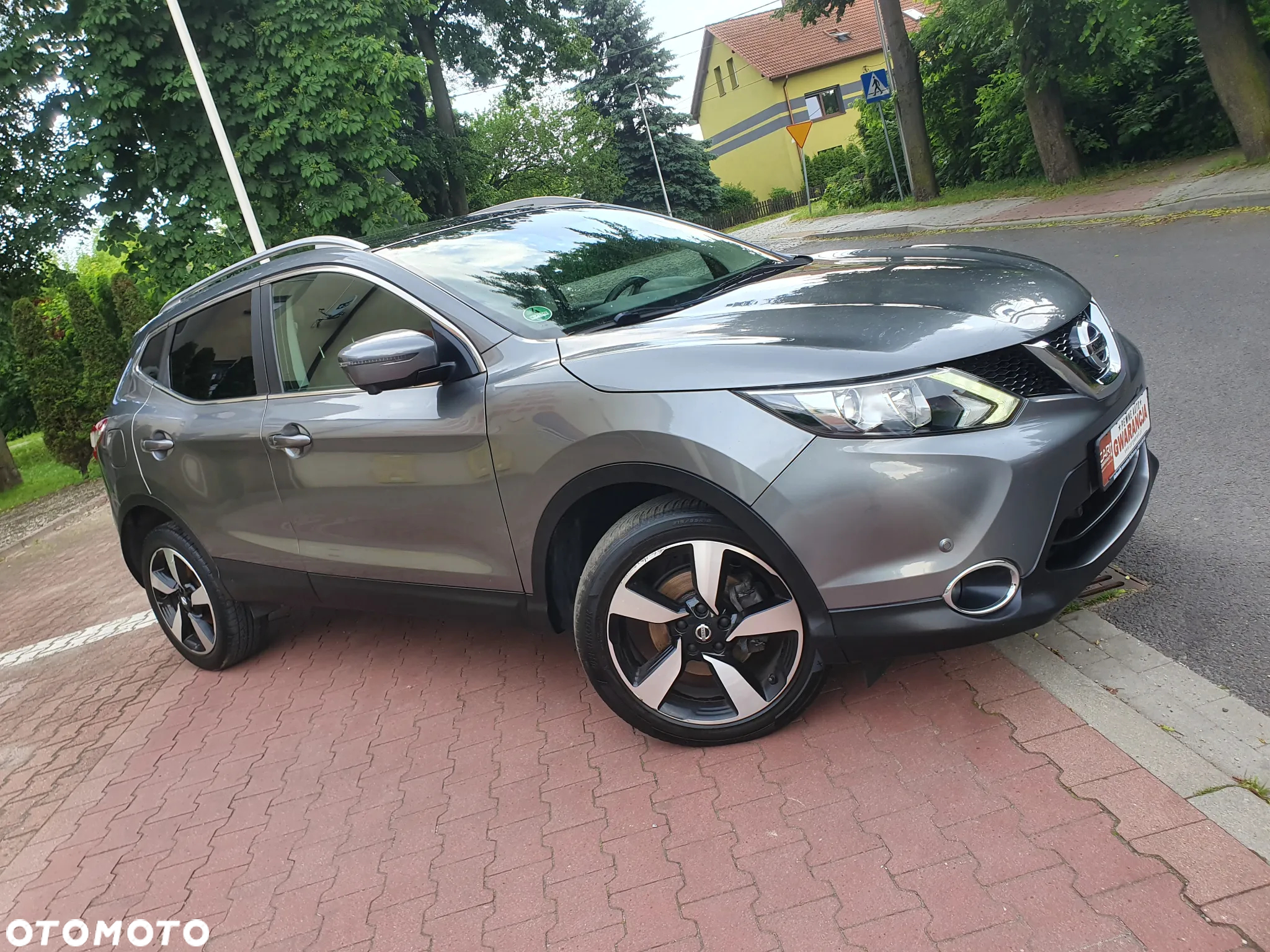 Nissan Qashqai 1.6 DIG-T N-Connecta - 31