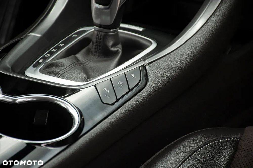 Ford Mondeo - 14