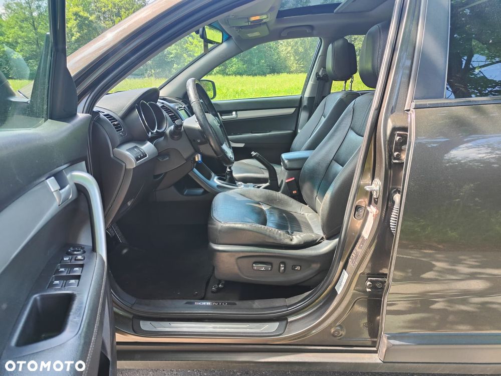 Kia Sorento 2.0 CRDI L 2WD - 11