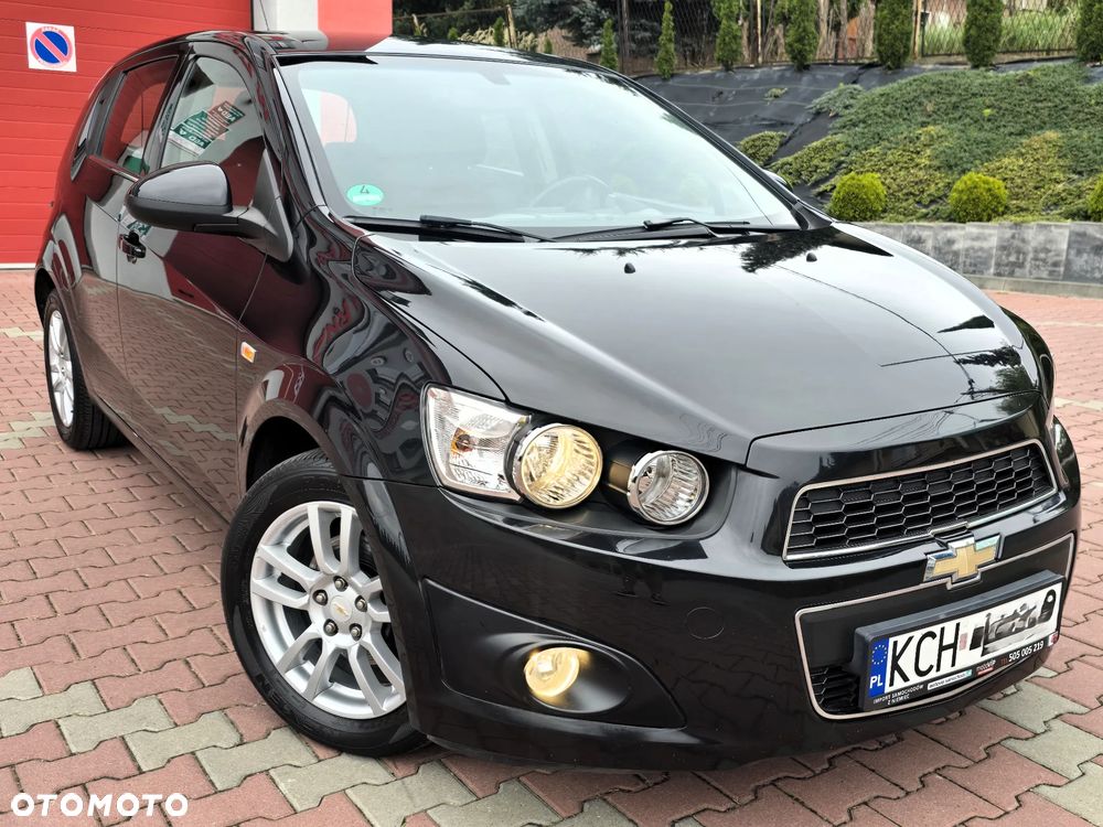 Chevrolet Aveo 1.6 LTZ S/S - 10