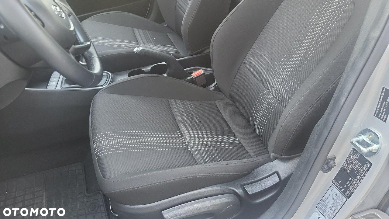 Hyundai i20 - 12