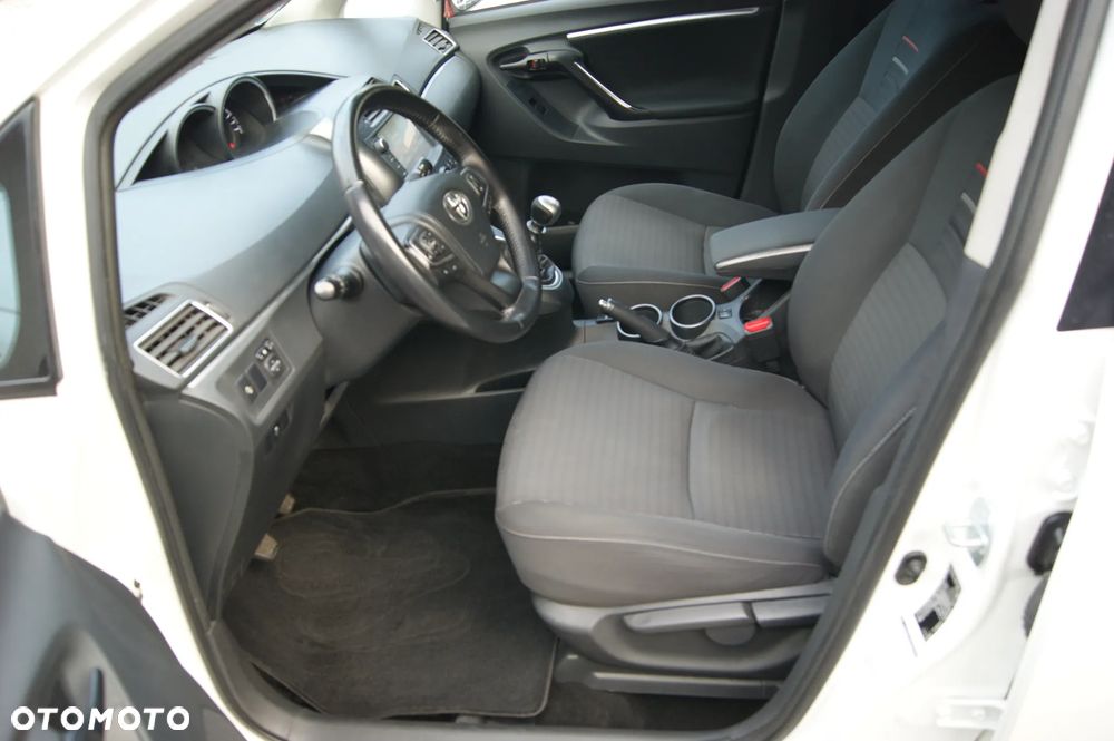 Toyota Verso 1.8 5-Sitzer Edition S+ - 11