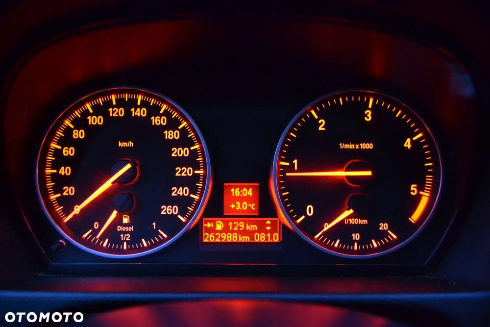 BMW Seria 3 320d DPF - 16