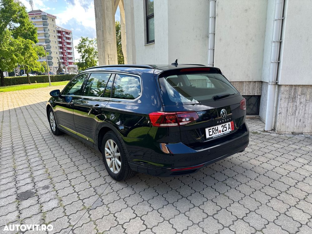 Volkswagen Passat - 3