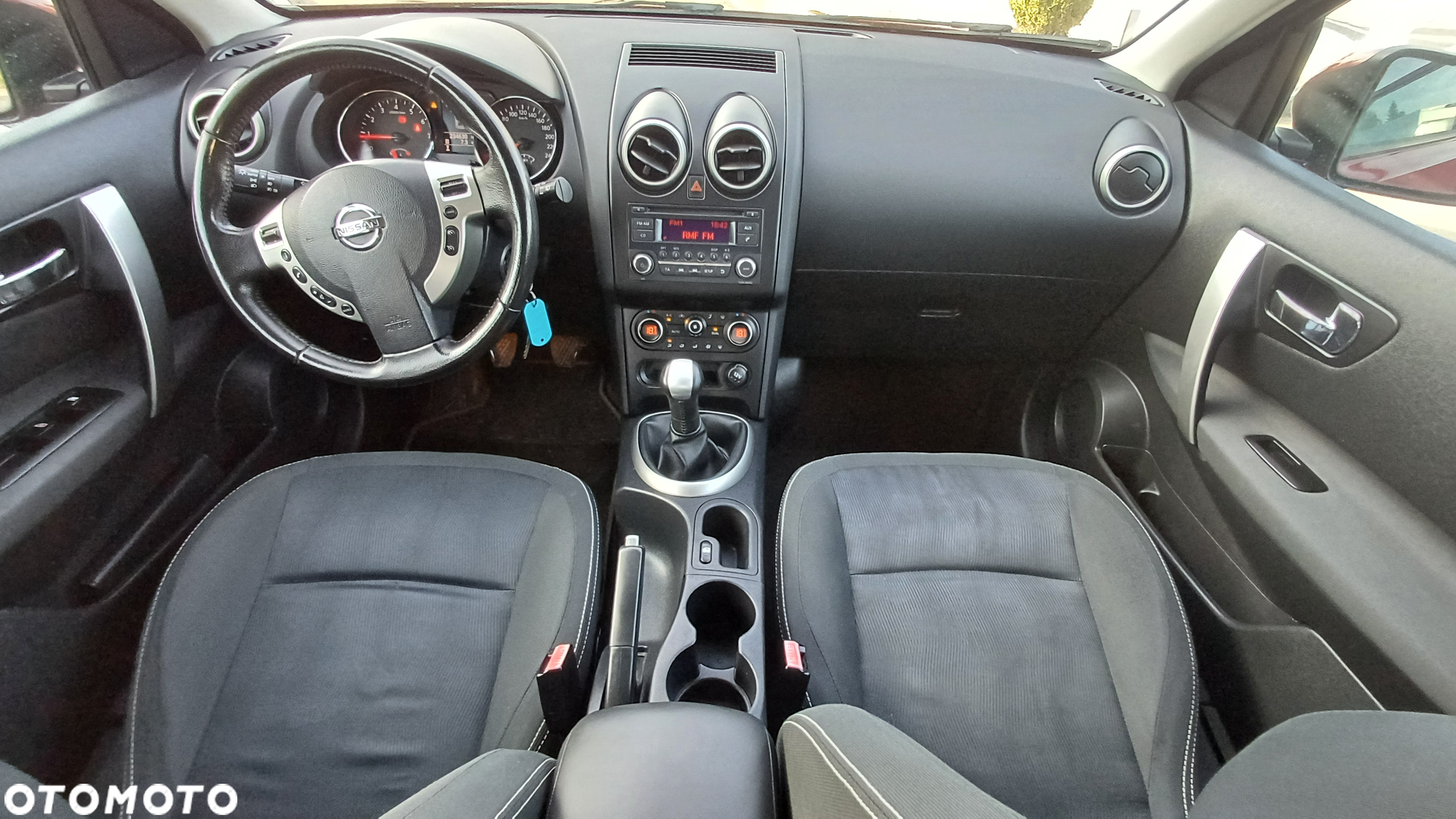 Nissan Qashqai 1.6 visia - 8