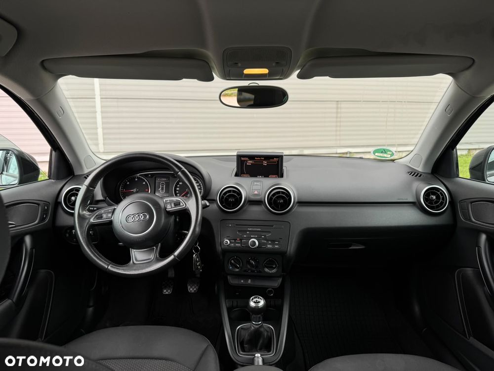 Audi A1 Sportback 1.6 TDI Attraction - 18