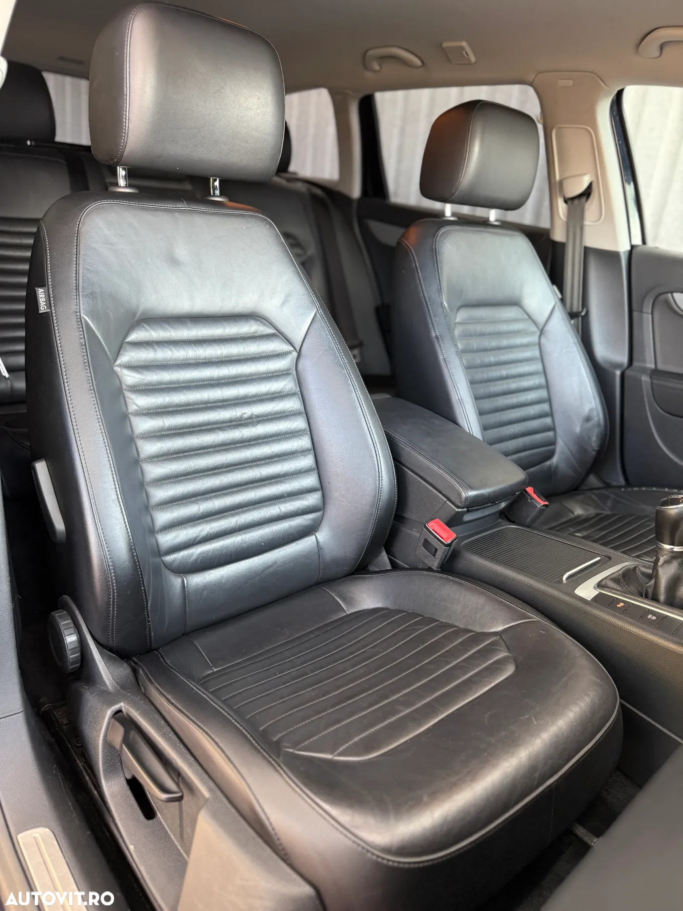 Volkswagen Passat Variant 2.0 TDI BlueMotion Technology Business Edition - 21