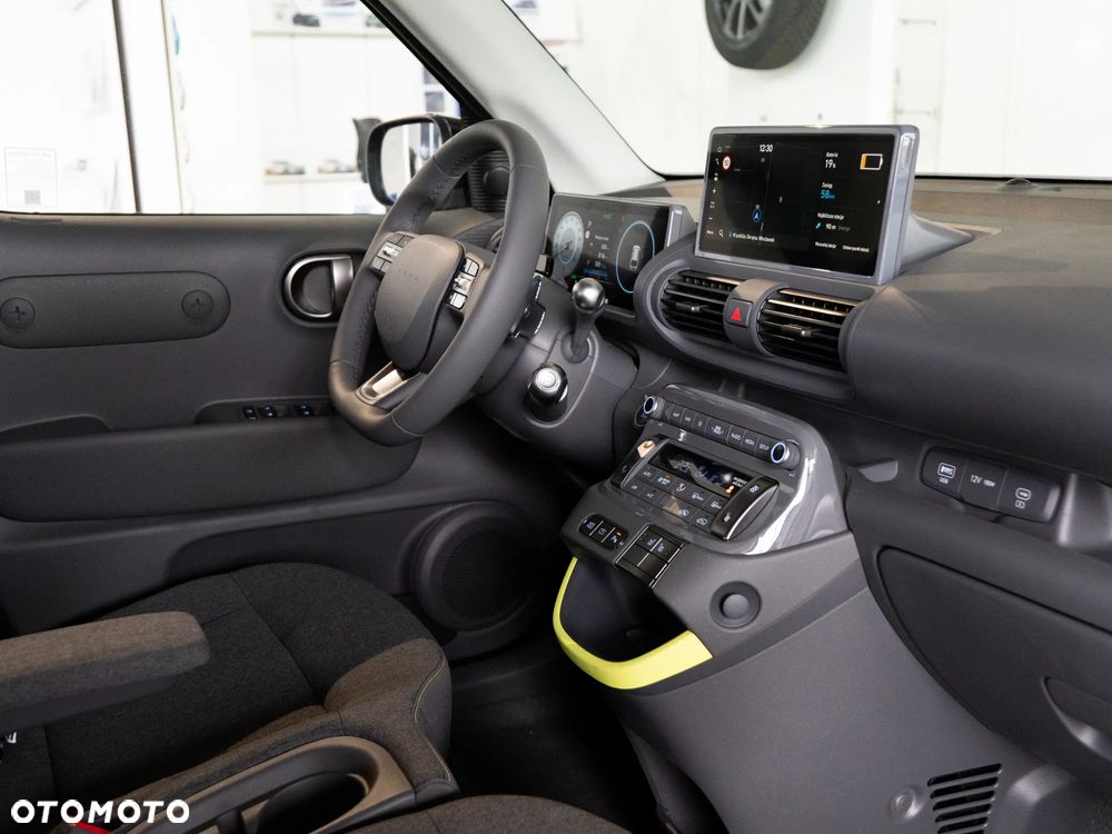 Hyundai Inster 49kWh Cross - 29