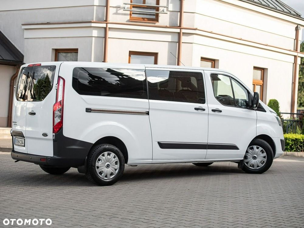 Ford Transit Custom 310 L2H1 Limited - 14