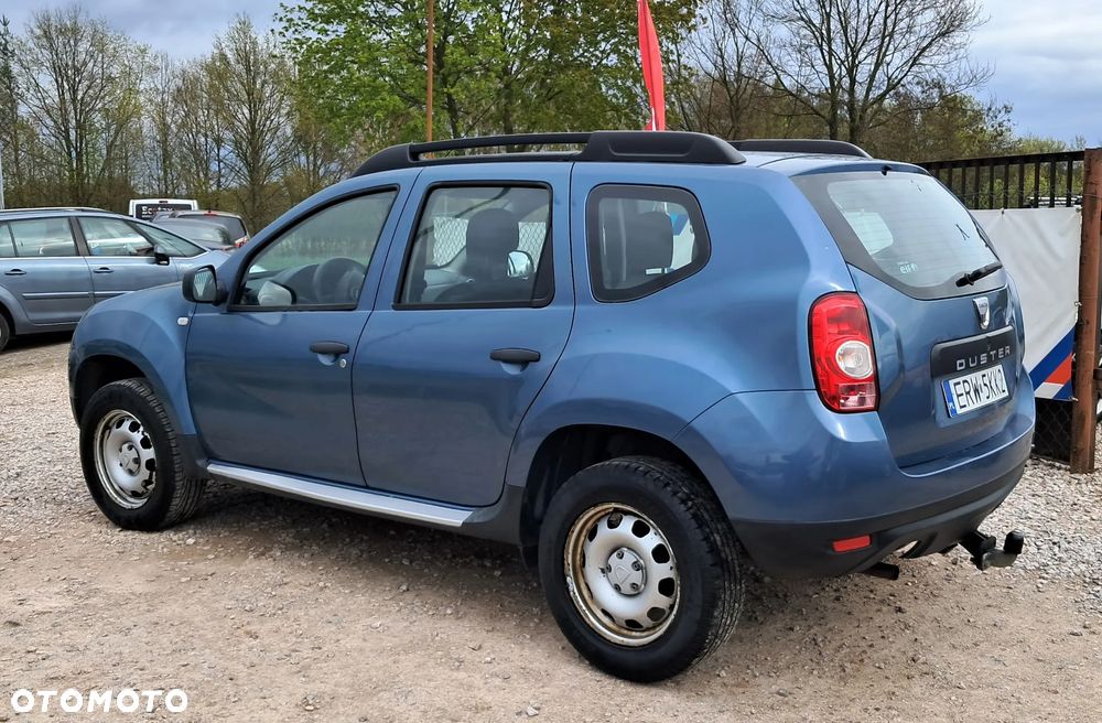 Dacia Duster 1.6 16V 4x2 Laureate - 3