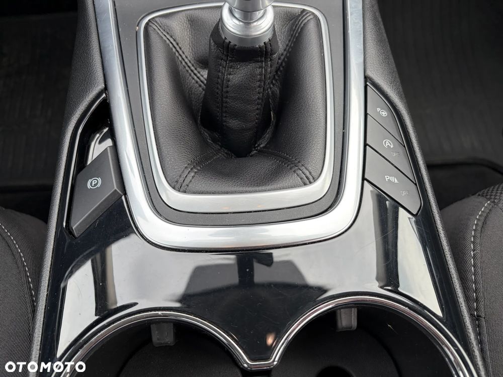 Ford S-Max 1.5 EcoBoost Titanium - 21