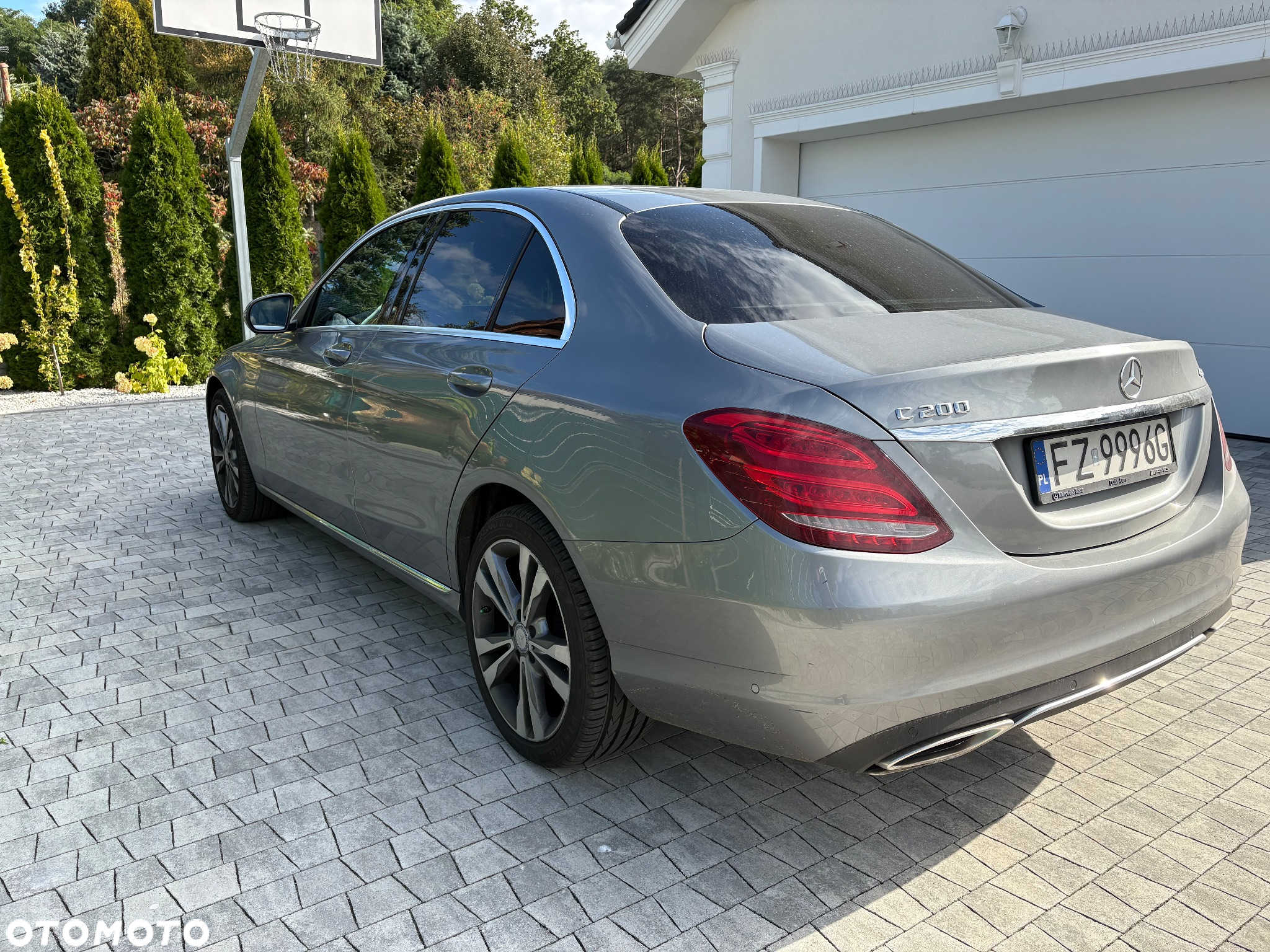 Mercedes-Benz Klasa C 200 4-Matic 7G-TRONIC - 2