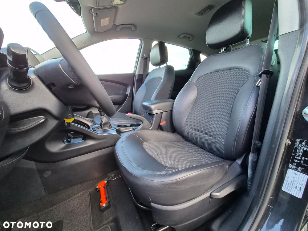 Hyundai ix35 2.0 2WD Style - 37