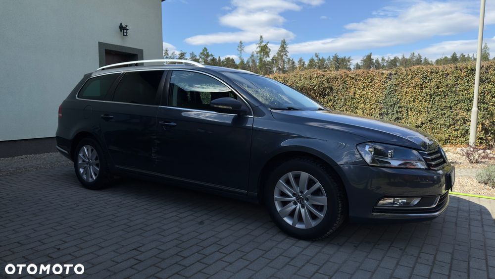 Volkswagen Passat 1.6 TDI BlueMotion Technology Comfortline - 2