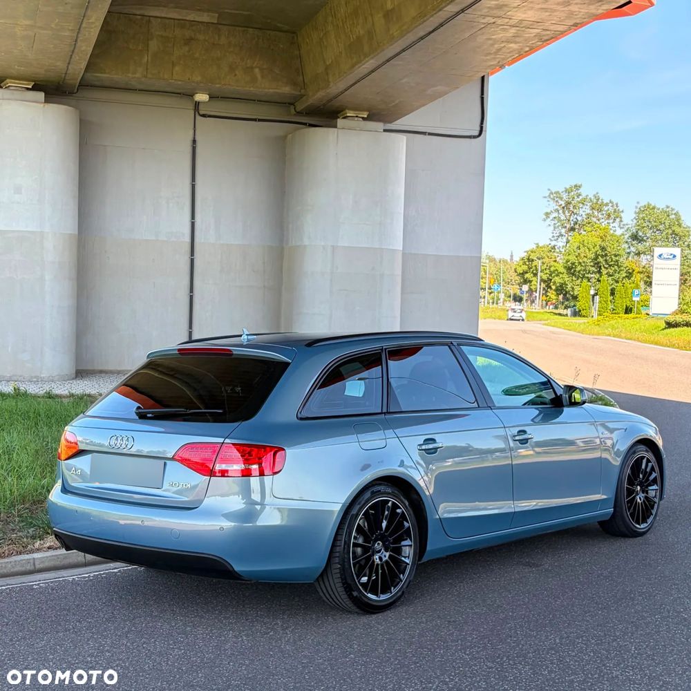 Audi A4 Avant 2.0 TDI DPF S line Sportpaket - 5