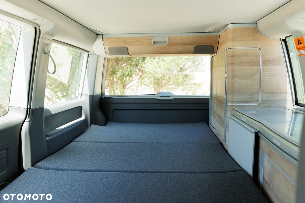 Volkswagen T6.1 California Coast 2.0 TDI - 29