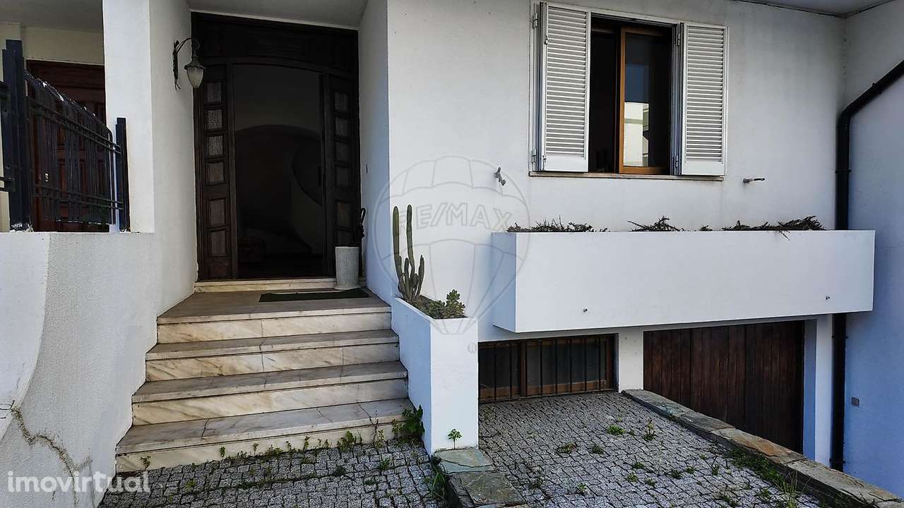 Moradia T4 para venda - Grande imagem: 2/26