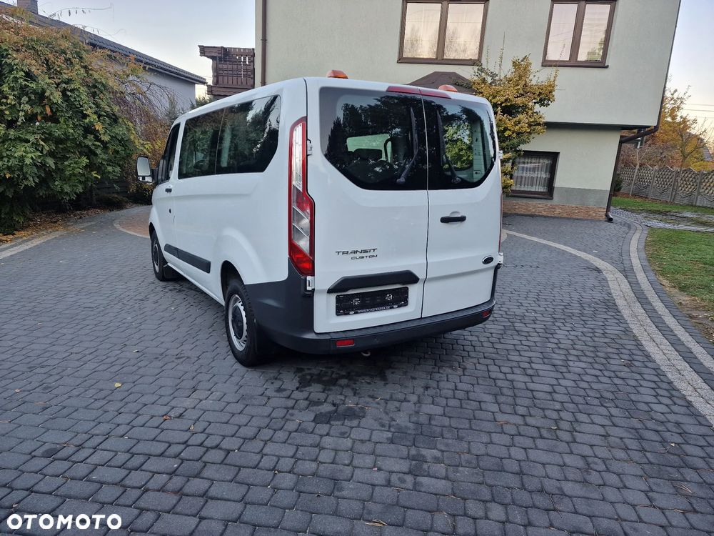 Ford Transit Custom - 19