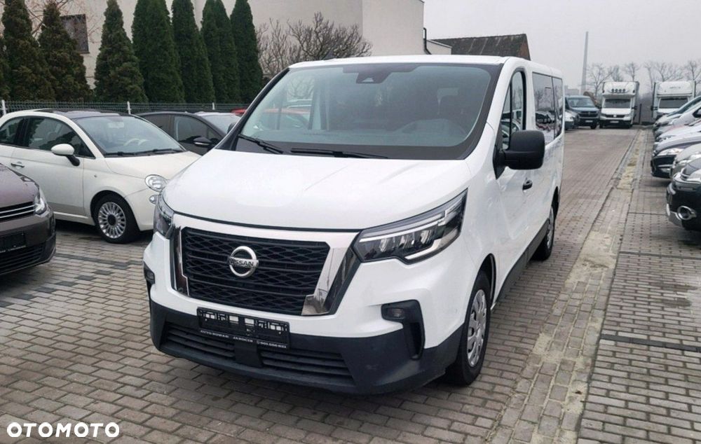 Nissan NV300 - 2