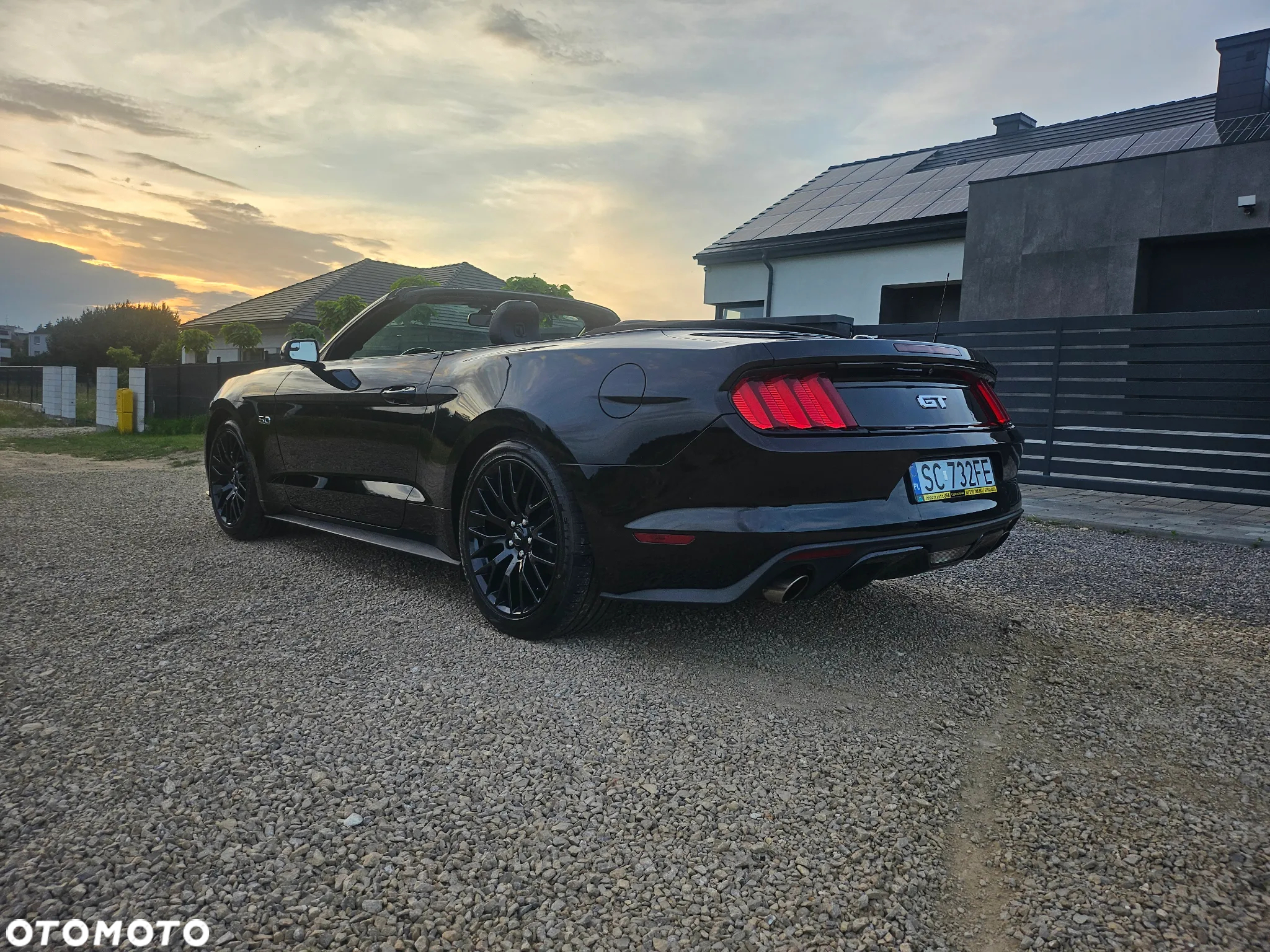 Ford Mustang - 21