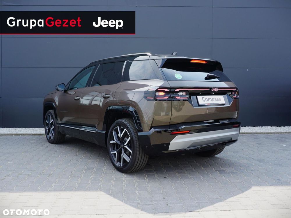Jeep Compass - 2