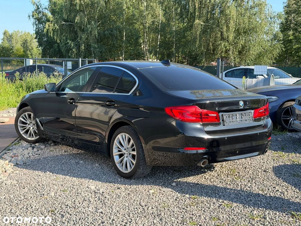 BMW Seria 5 520i - 2