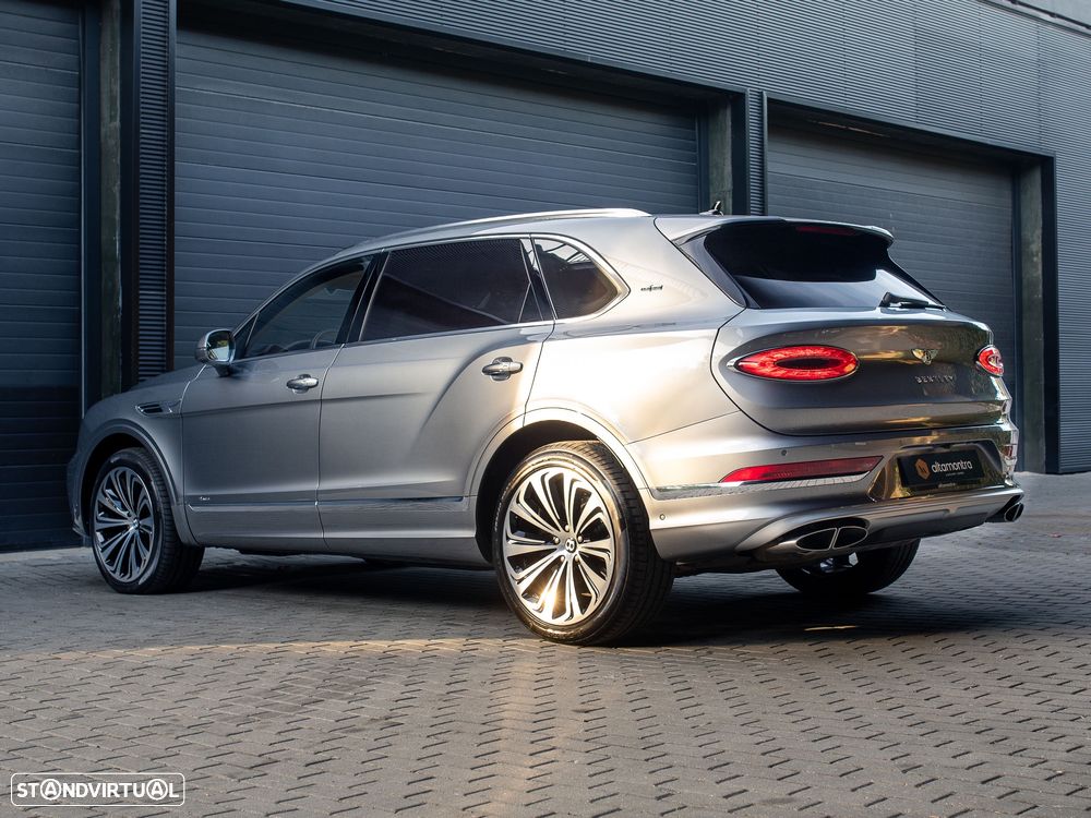 Bentley Bentayga EWB V8 Azure - 14