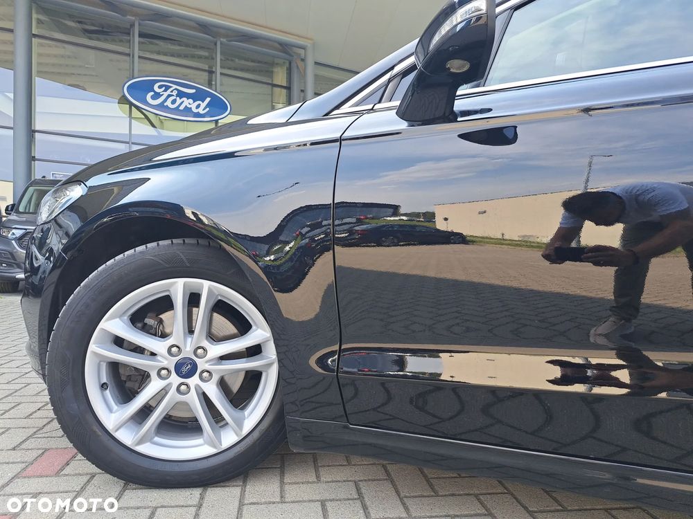 Ford Mondeo 1.5 EcoBoost Titanium - 11
