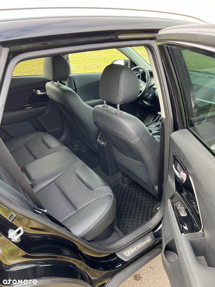 Kia Niro 1.6 GDI Plug-in Hybrid L - 8