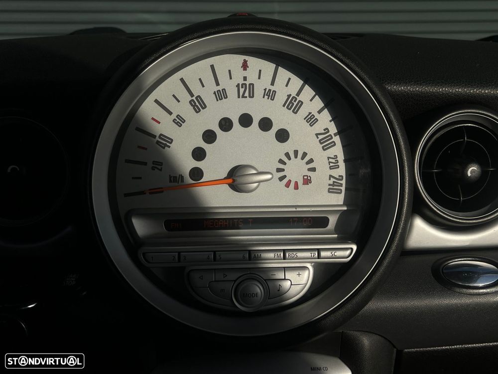 MINI 3 Portas Cooper D - 13