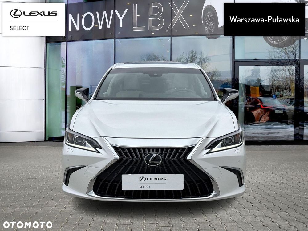 Lexus ES 300h Business Edition - 5
