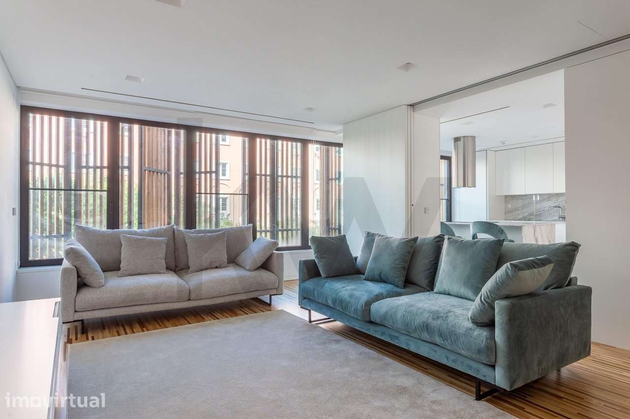 Avenida António Augusto Aguiar 86 | Arrendamento | T3 com 3 suites | E - Grande imagem: 4/21