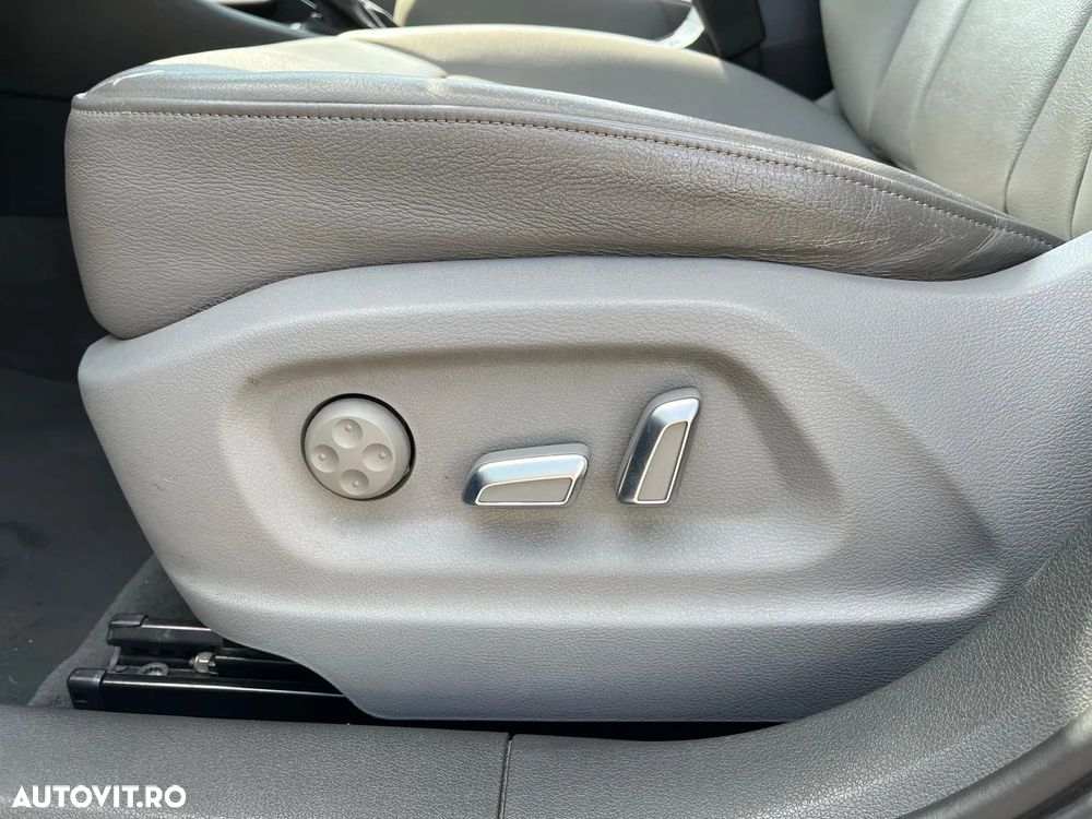 Audi Q3 2.0 TDI Quattro S tronic - 9