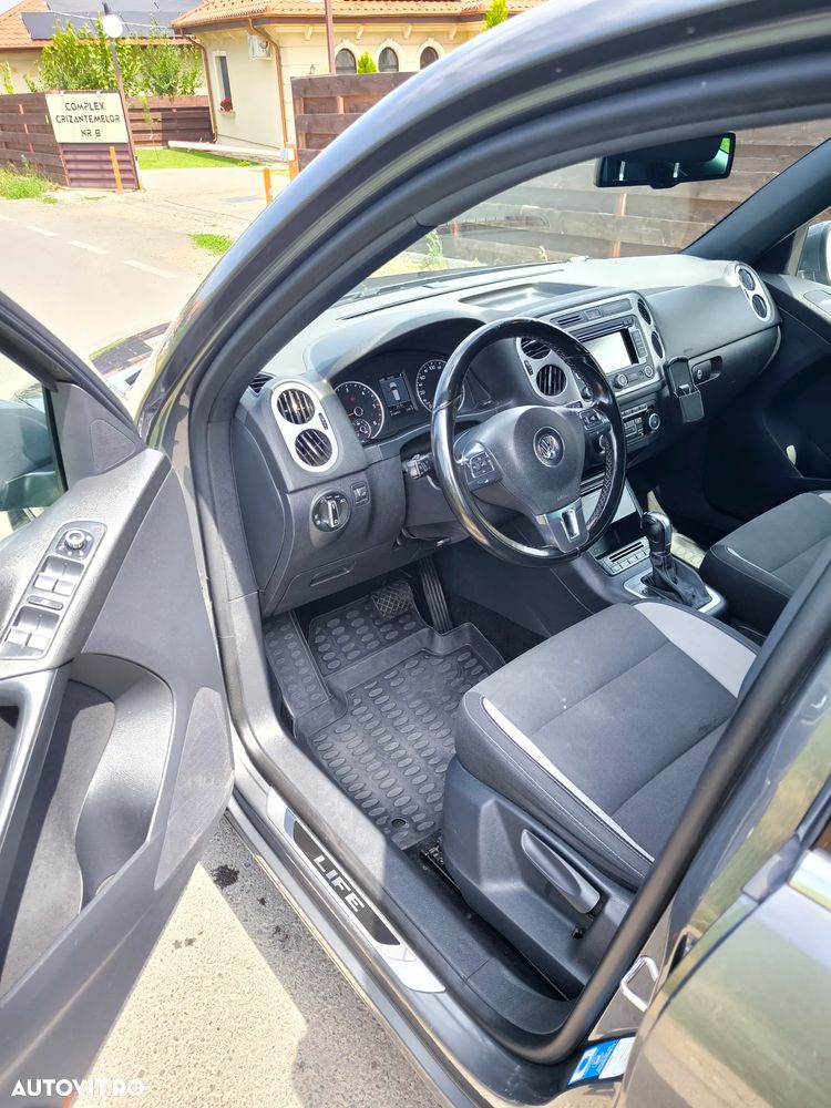 Volkswagen Tiguan 2.0 TDI 4Motion DSG Sport & Style - 10