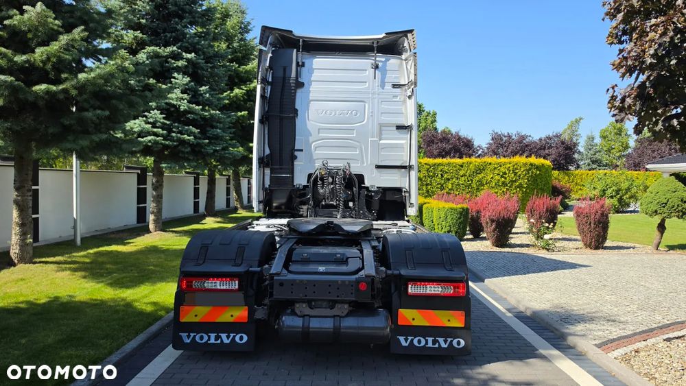 Volvo VOLVO///FH///500///2017///XENONY///ALUMINIOWE FELGI///ZABUDOWY MIĘDZYOSIOWE///TELEWIZOR///KONTRAKT SERWISOWY///STAN DOBRY - 5