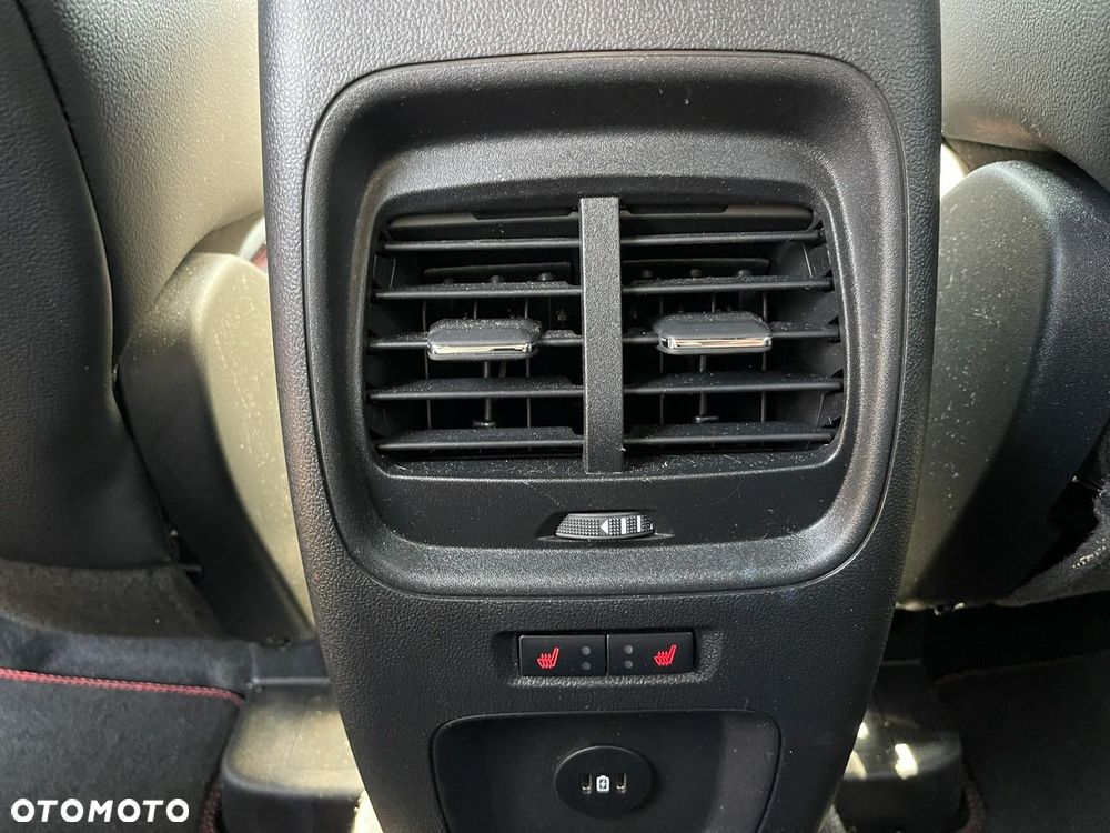 Ford Kuga 2.5 Duratec PHEV ST-LINE - 11