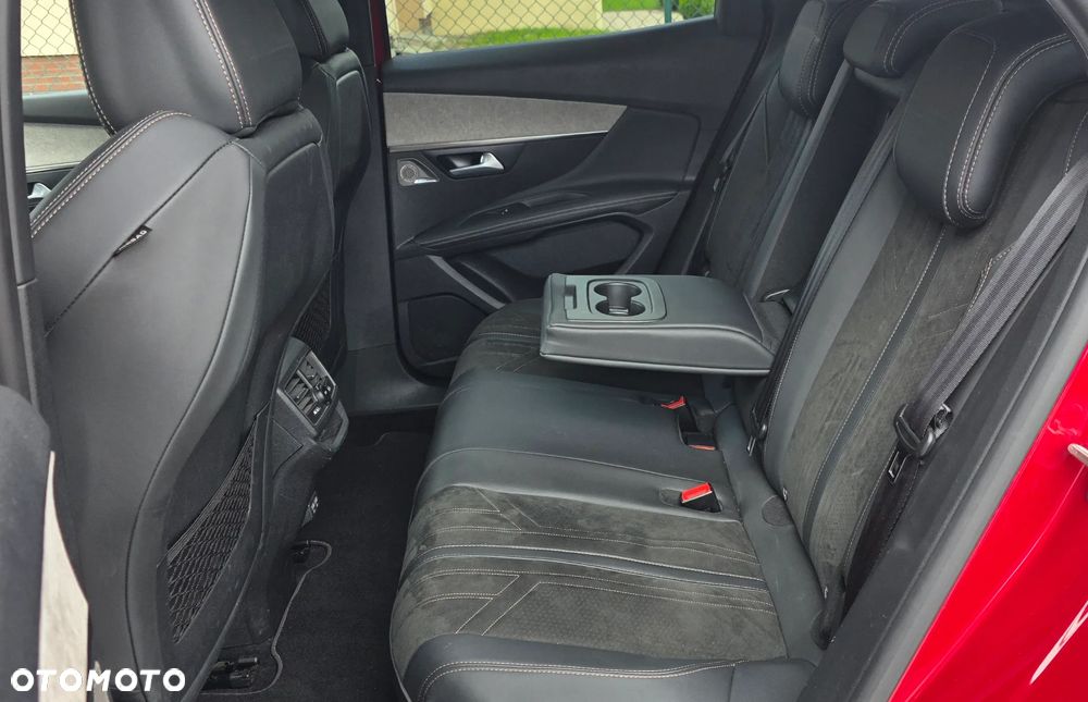 Peugeot 3008 1.5 BlueHDi GT S&S EAT8 - 28