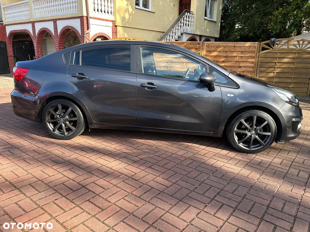 Kia Rio 1.2 M (klm) - 10