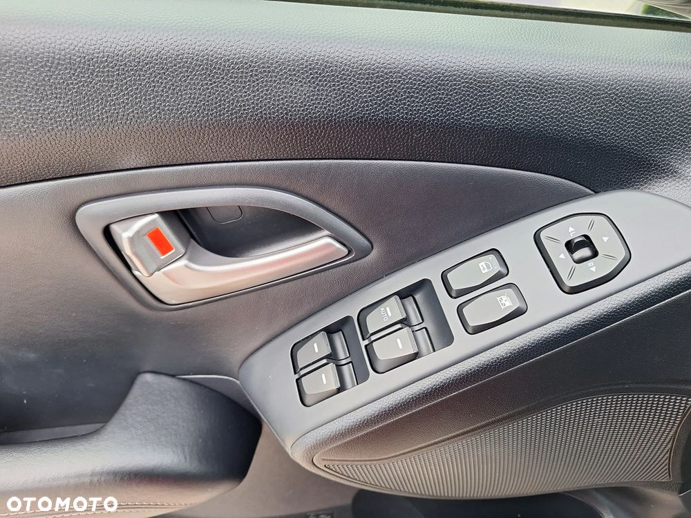 Hyundai ix35 1.6 2WD blue Comfort - 34